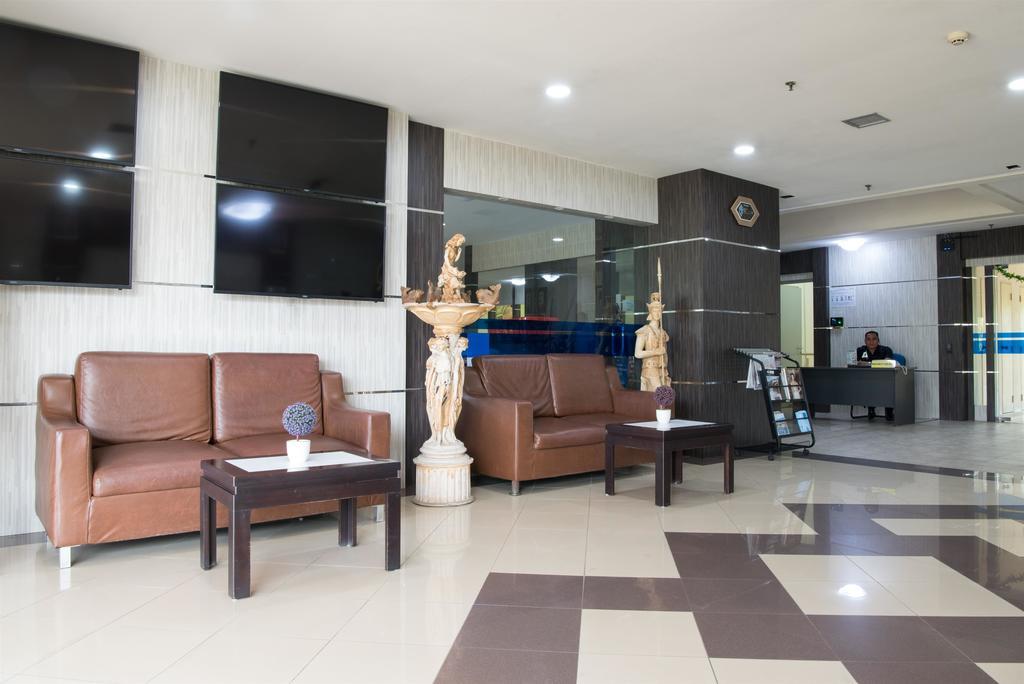 Queen Victoria Apartment Batam Kültér fotó